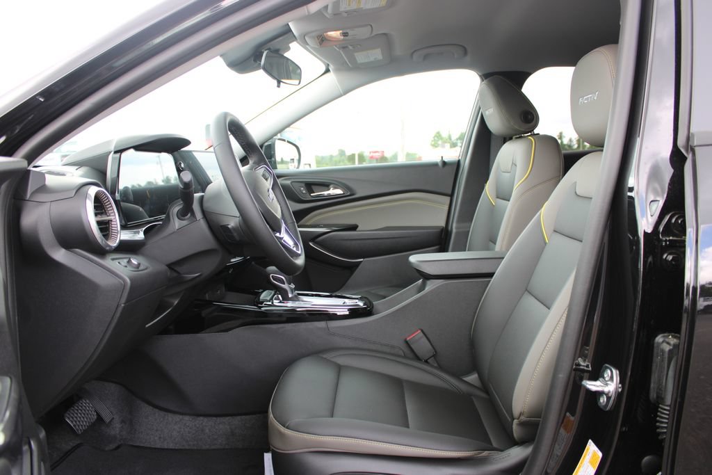 New 2026 Chevrolet Trax ACTIV w/ Driver Confidence Package FWD image 22