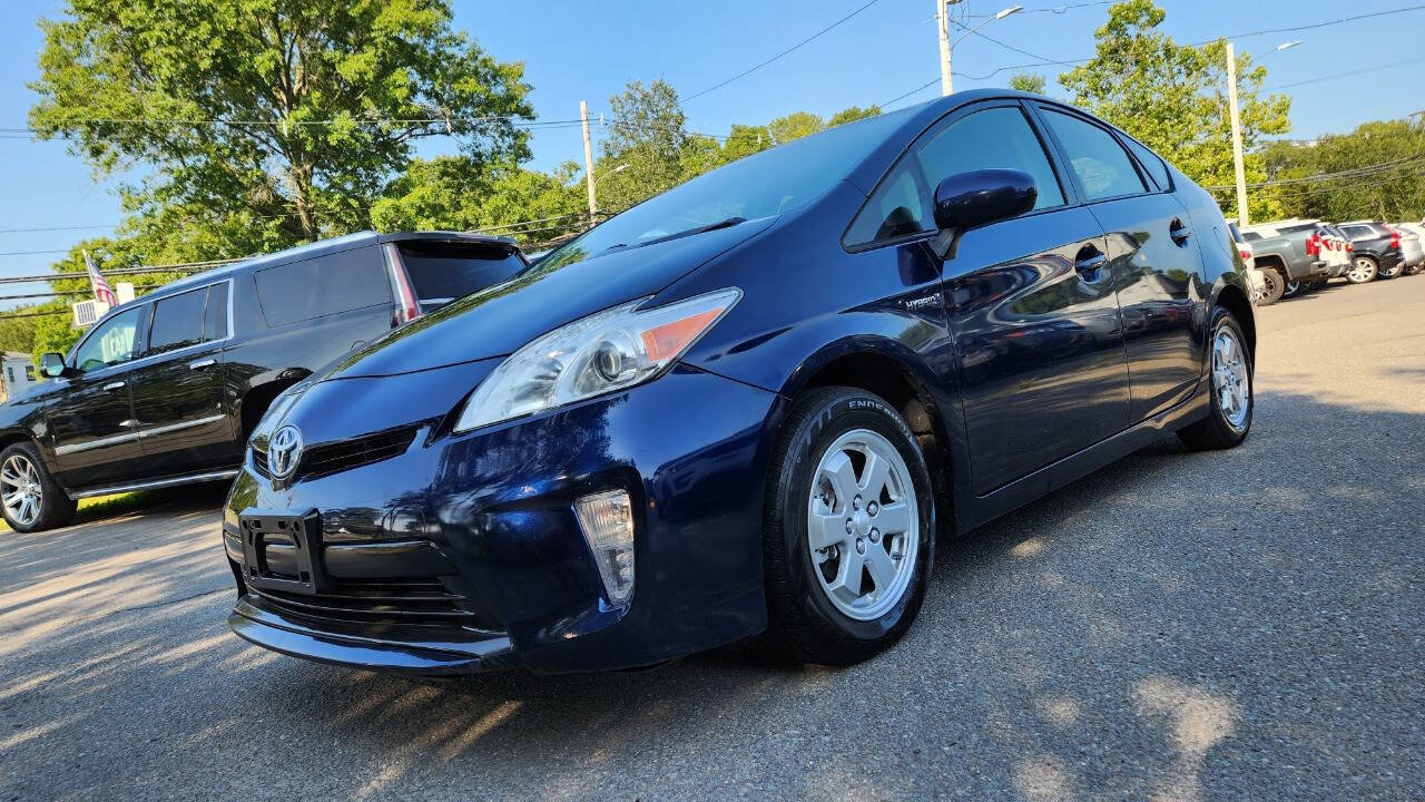 Used 2012 Toyota Prius Two image 2