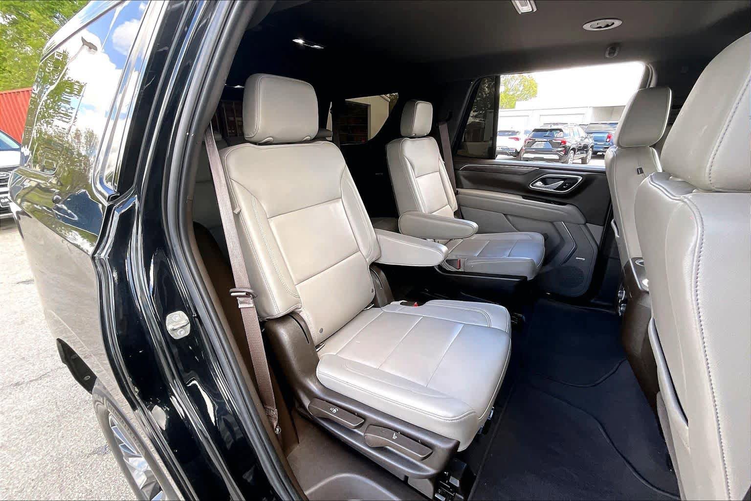 Used 2021 Chevrolet Tahoe Z71 AWD/4WD image 19