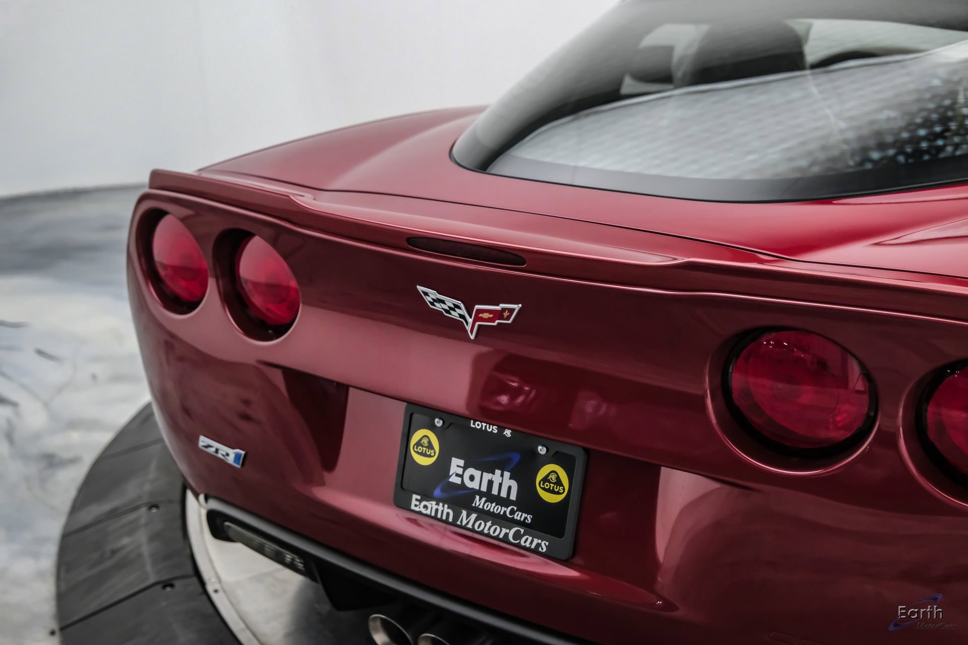 Used 2010 Chevrolet Corvette ZR1 w/ Preferred Equipment Group RWD image 15