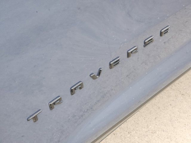 Used 2024 Chevrolet Traverse Z71 image 9
