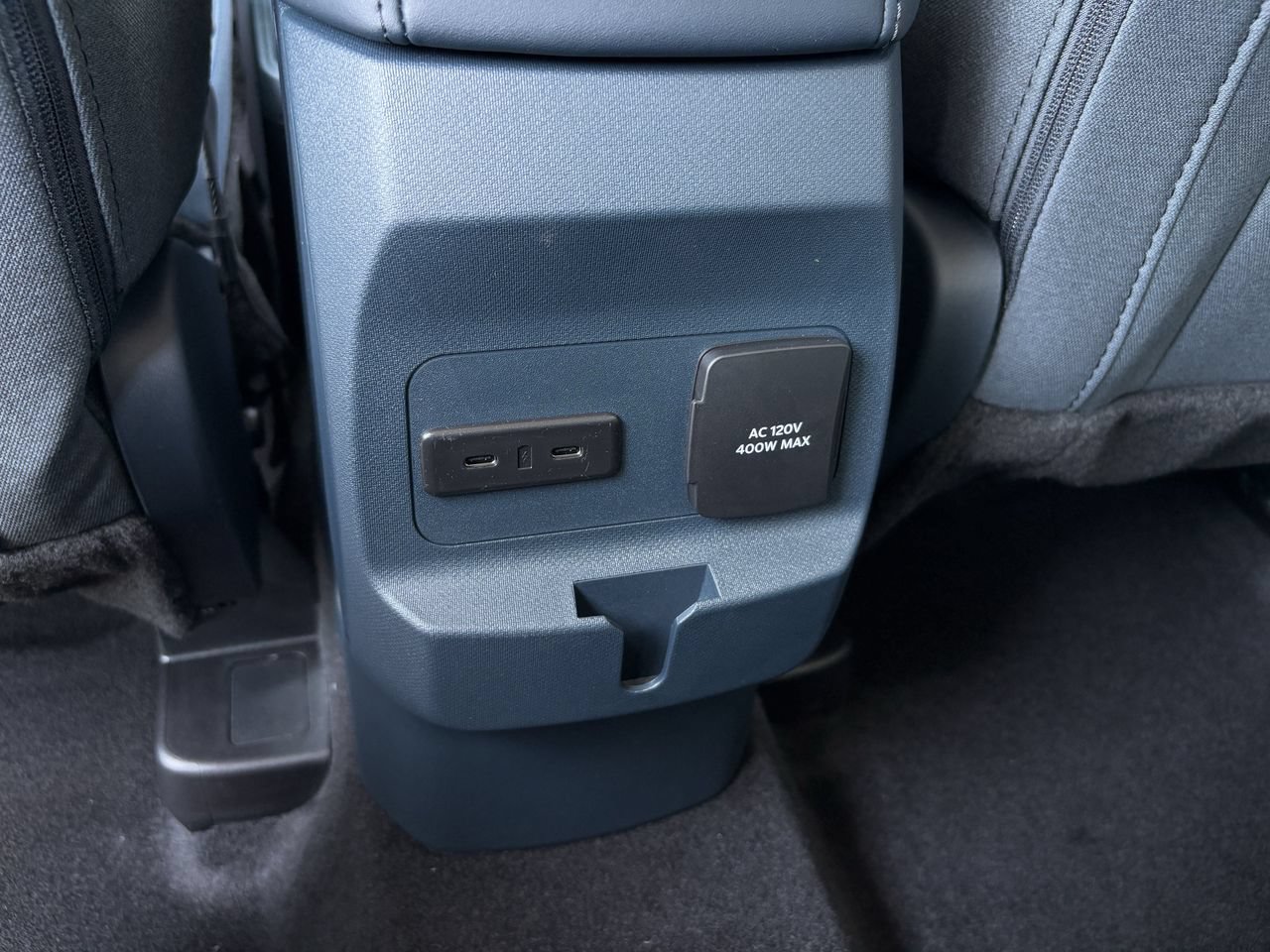 New 2026 Ford Maverick XLT w/ XLT Luxury Package FWD image 21