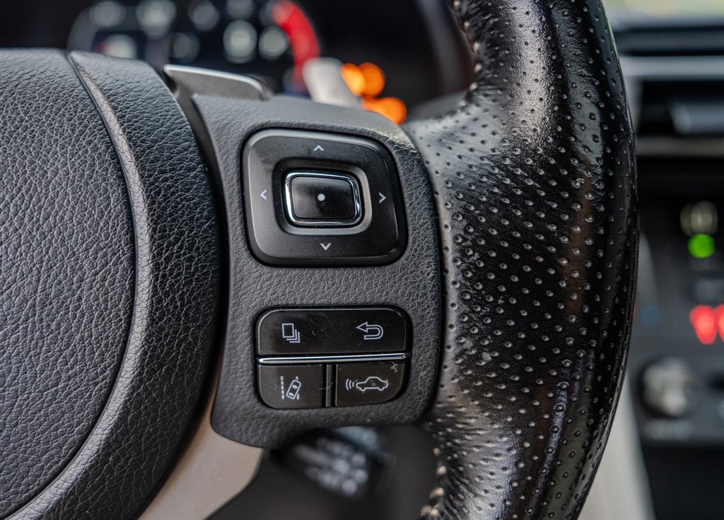 Used 2021 Lexus RC 300 F Sport w/ Navigation Package image 17