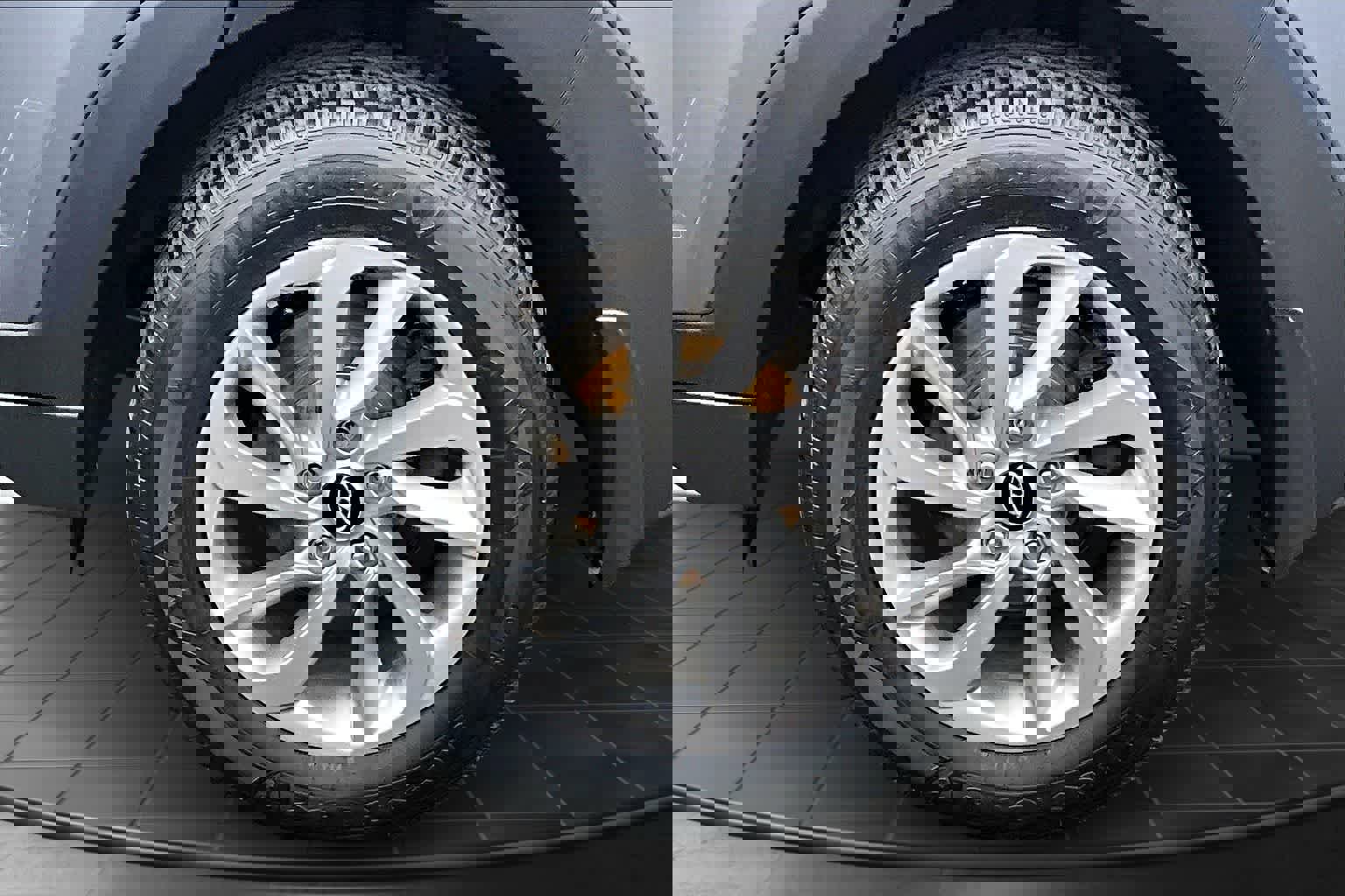 Used 2017 Hyundai Tucson SE image 36