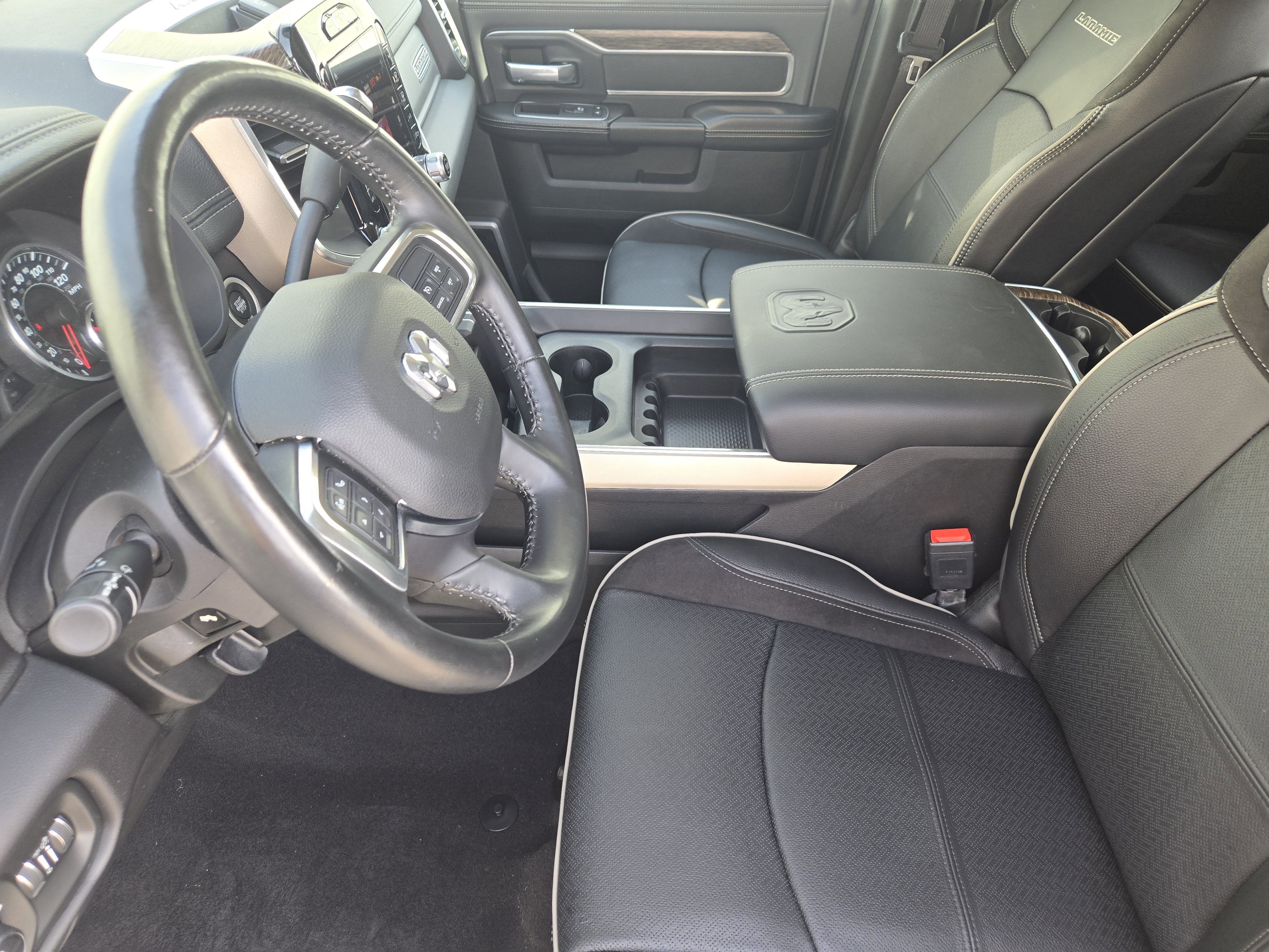 Used 2021 RAM 2500 Laramie image 16