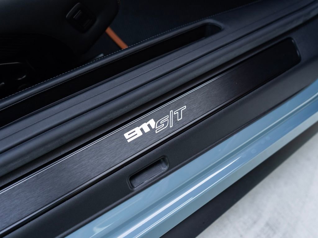 Certified 2024 Porsche 911 GT3 RS RWD image 31