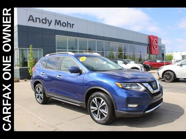 Used 2017 Nissan Rogue SL w/ SL Premium Package
