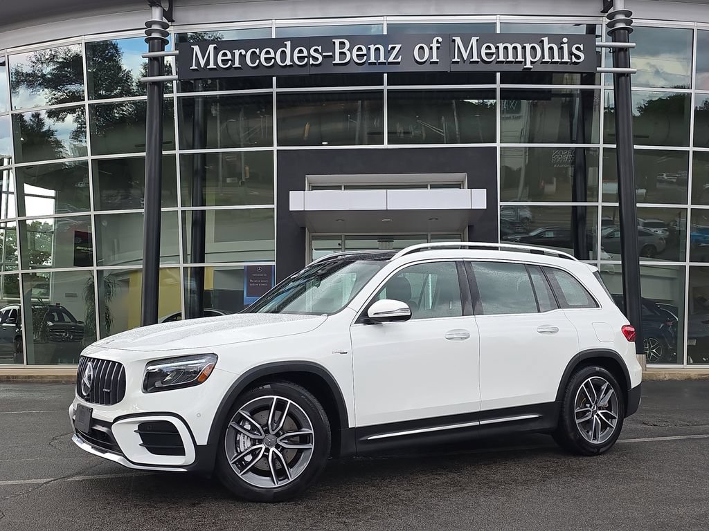 Used 2025 Mercedes-Benz GLB 35 AMG 4MATIC image 1