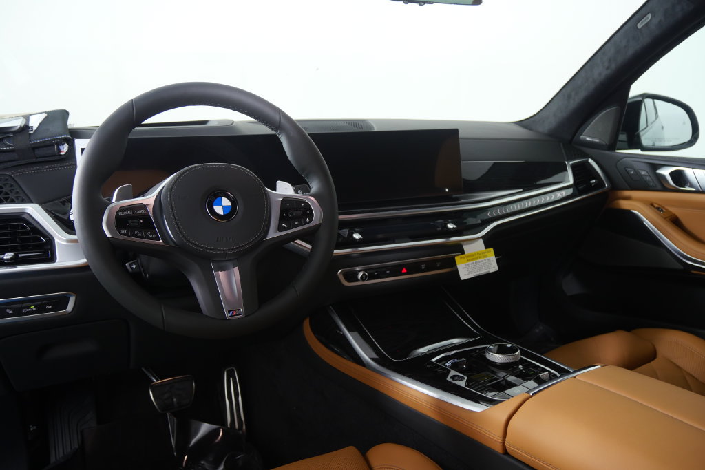 Used 2027 BMW X7 xDrive40i w/ Executive Package AWD/4WD image 18