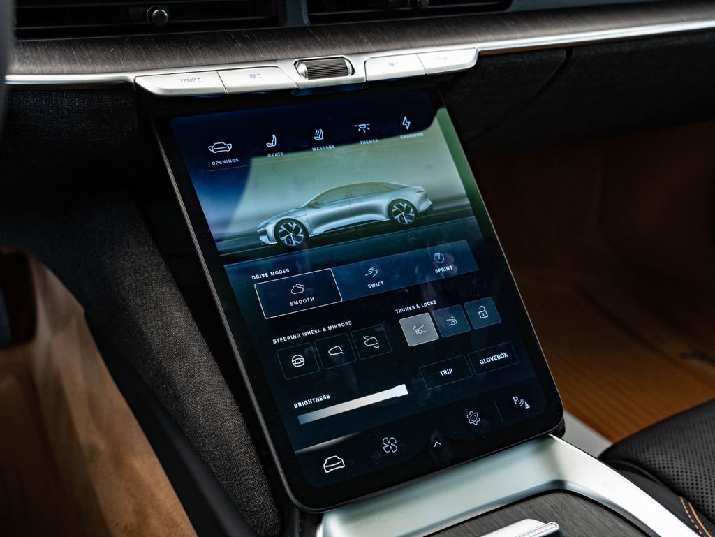 Used 2024 Lucid Air Grand Touring image 35