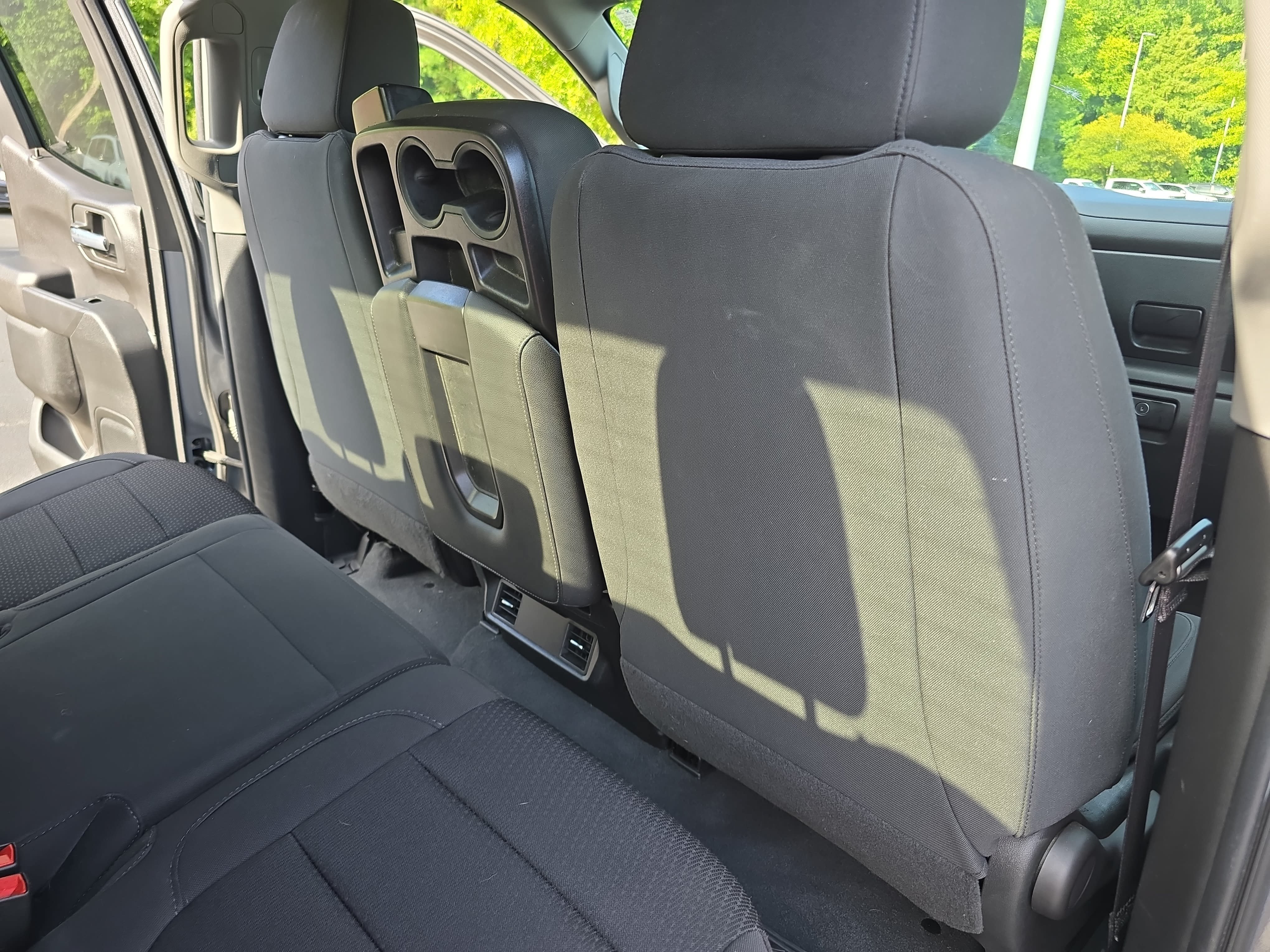 Used 2022 Chevrolet Silverado 1500 Custom AWD/4WD image 11