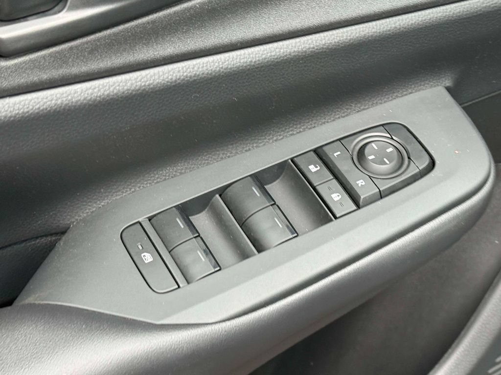 Certified 2023 Toyota Prius Prime FWD image 24