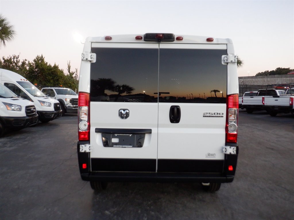 Used 2023 RAM ProMaster 2500 image 3