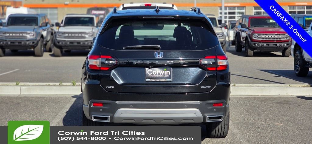 Used 2023 Honda Pilot Elite image 9