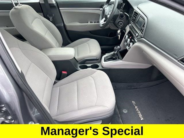 Used 2019 Hyundai Elantra SE image 36