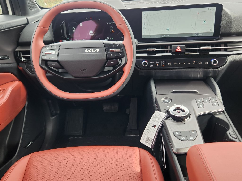 New 2027 Kia Sportage SX Prestige AWD/4WD image 11