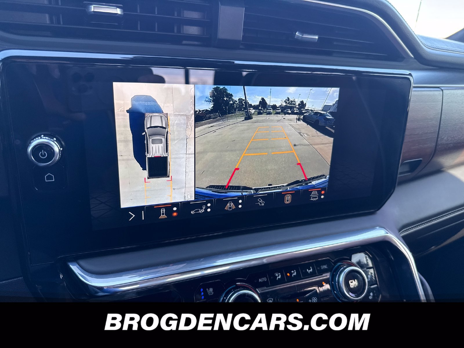 Used 2026 GMC Sierra 1500 Denali Ultimate AWD/4WD image 6