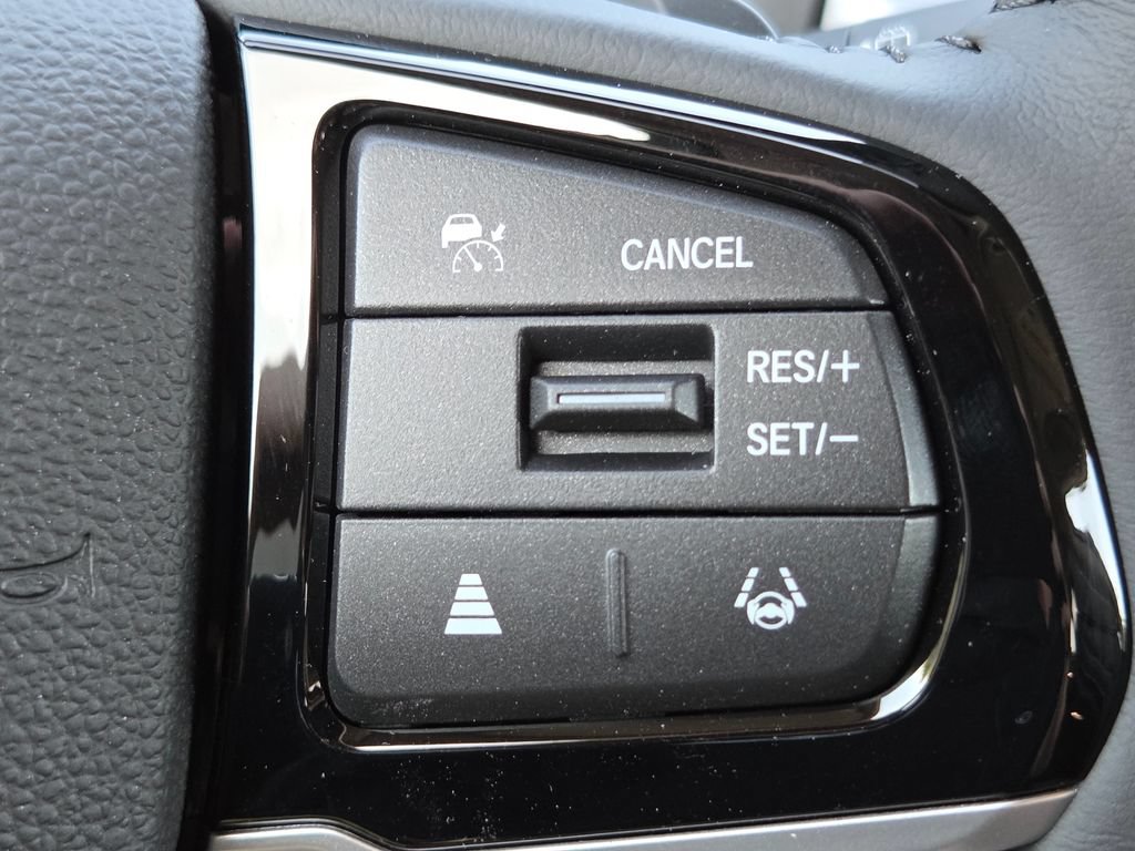 New 2026 Honda Odyssey Touring image 15