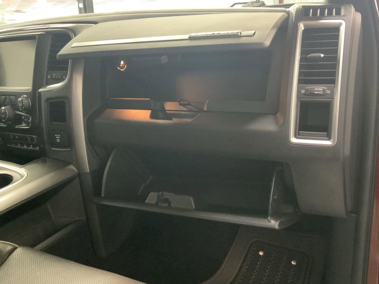 Used 2017 RAM 1500 Limited AWD/4WD image 26