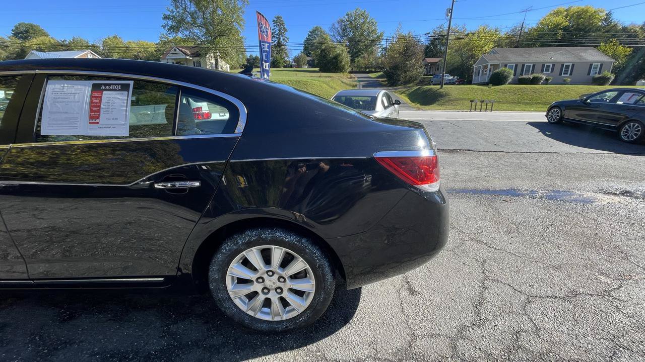 Used 2010 Buick LaCrosse CX FWD image 5