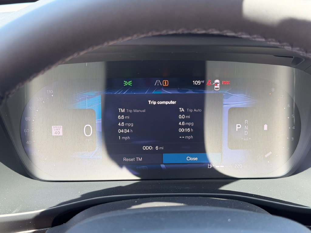 New 2026 Volvo XC40 B5 Plus w/ Climate Package AWD/4WD image 20