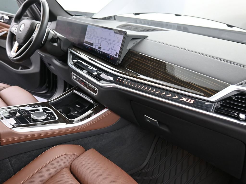 Used 2024 BMW X5 xDrive40i w/ Premium Package image 20