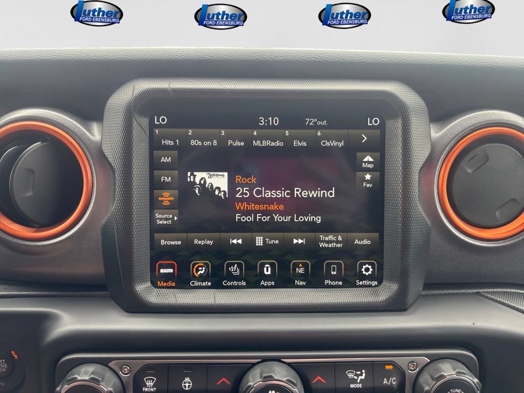 Used 2022 Jeep Gladiator Mojave w/ Cold Weather Group AWD/4WD image 23