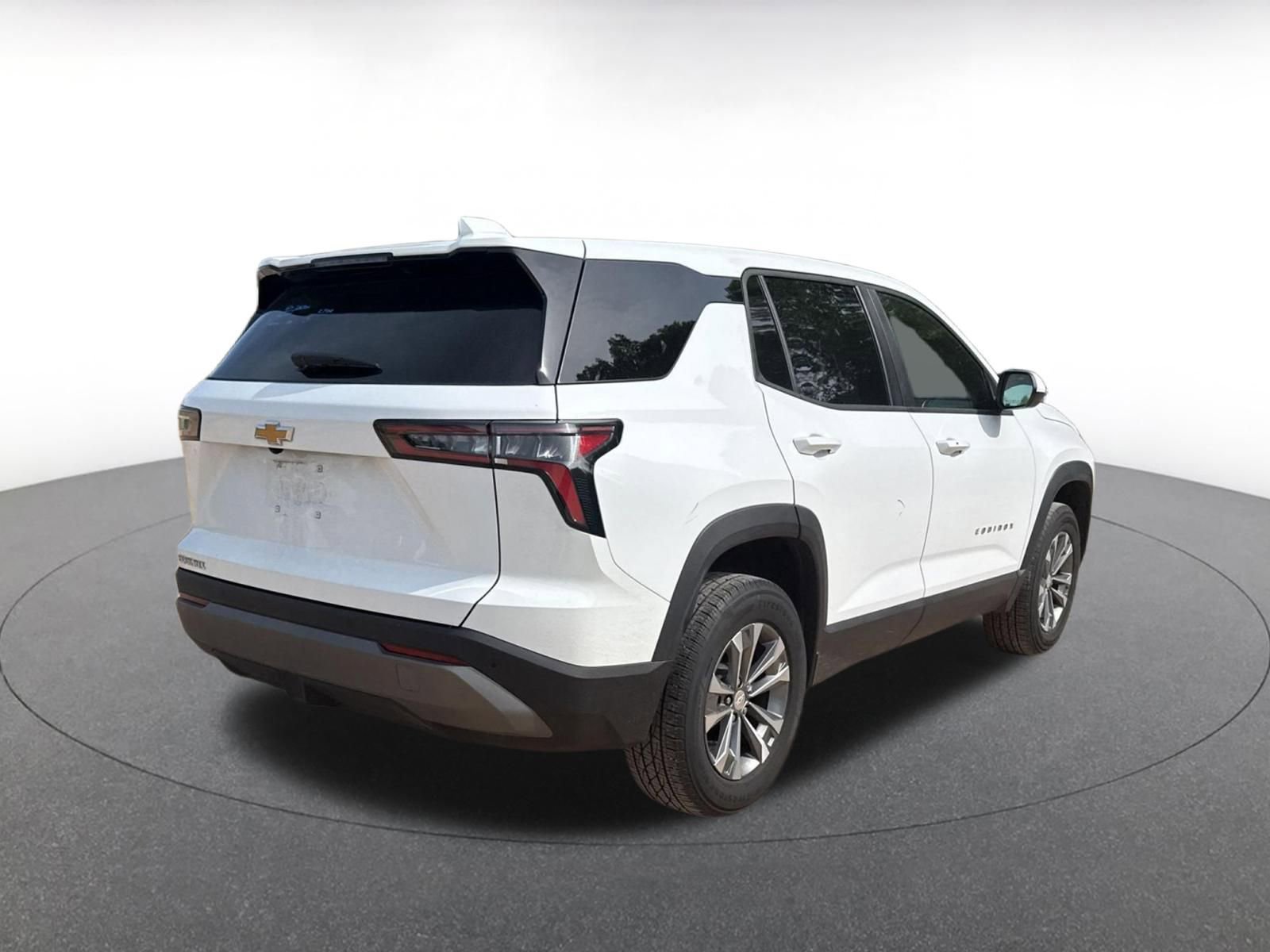Used 2025 Chevrolet Equinox LT FWD image 22