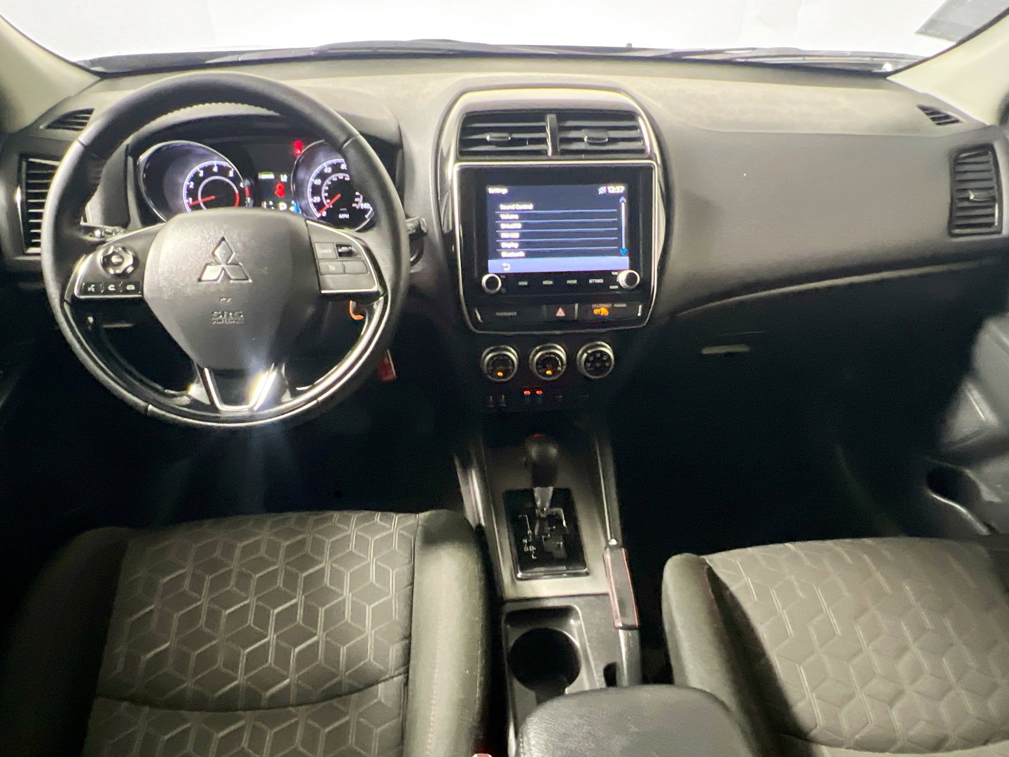 Used 2024 Mitsubishi Outlander Sport LE image 29