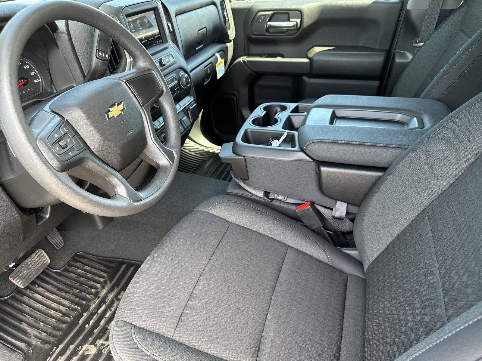 New 2026 Chevrolet Silverado 1500 Custom w/ Turbomax Blackout Package AWD/4WD image 10