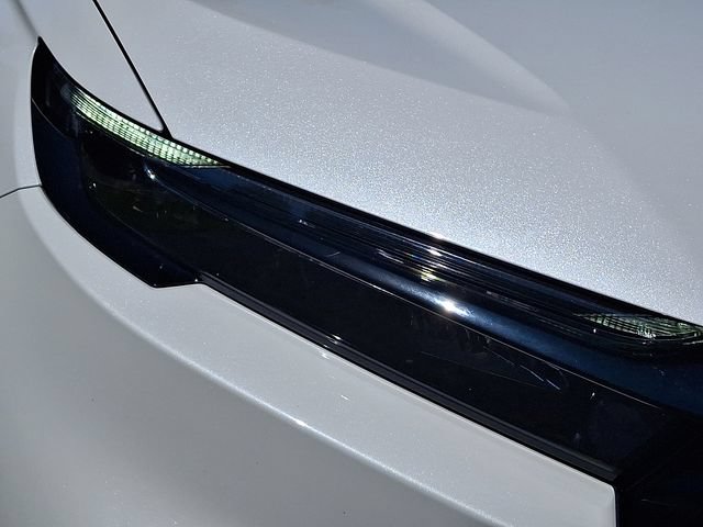 Certified 2023 Honda CR-V Sport Touring image 9