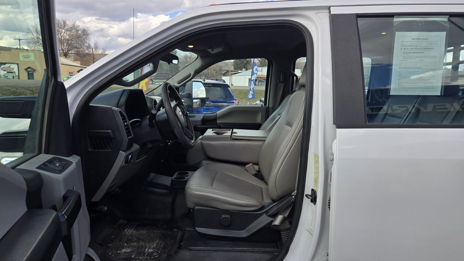 Used 2018 Ford F350 XL w/ Power Equipment Group image 9