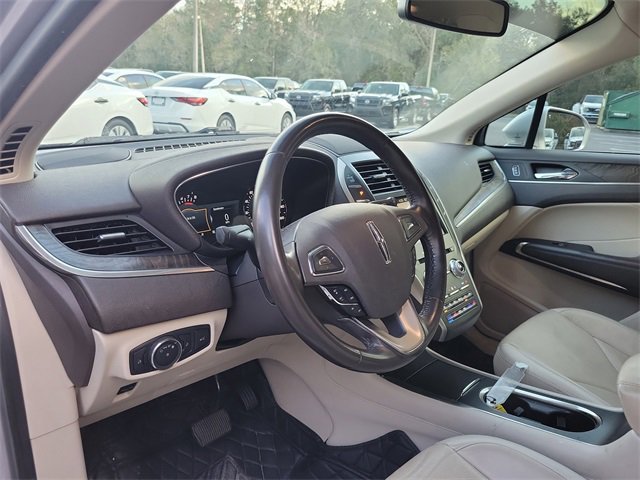Used 2017 Lincoln MKC Reserve image 18