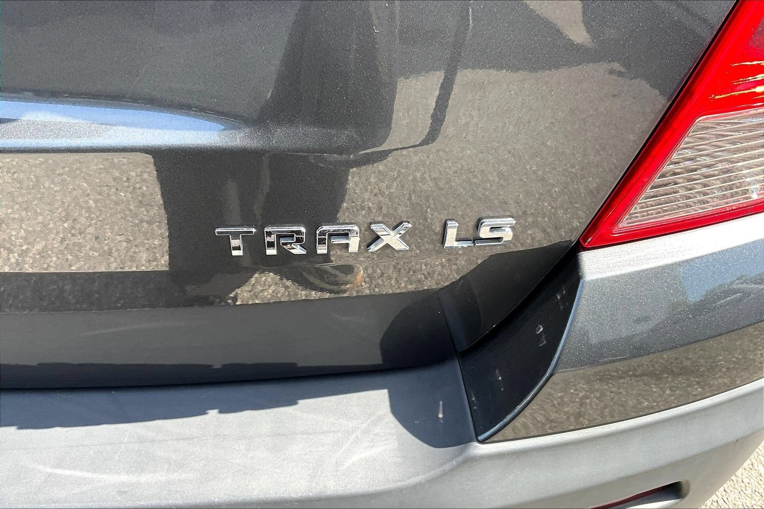 Used 2016 Chevrolet Trax LS FWD image 17