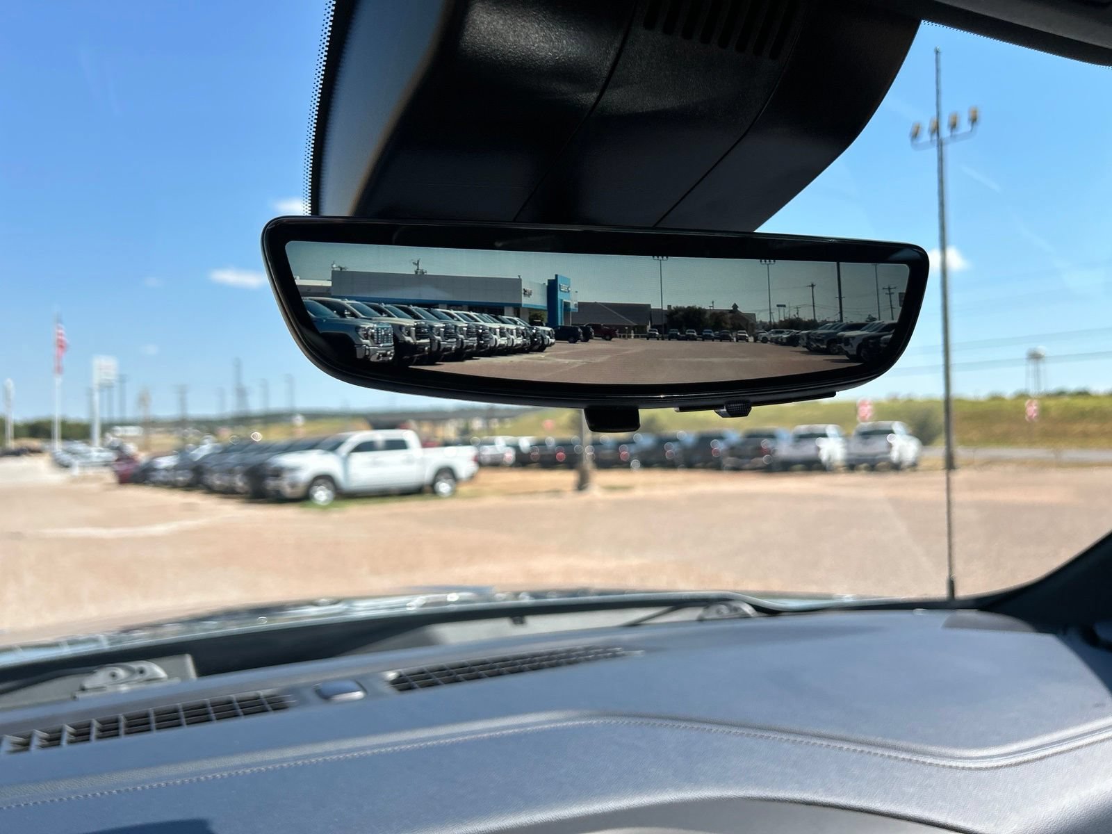Used 2026 Chevrolet Silverado 1500 High Country AWD/4WD image 22