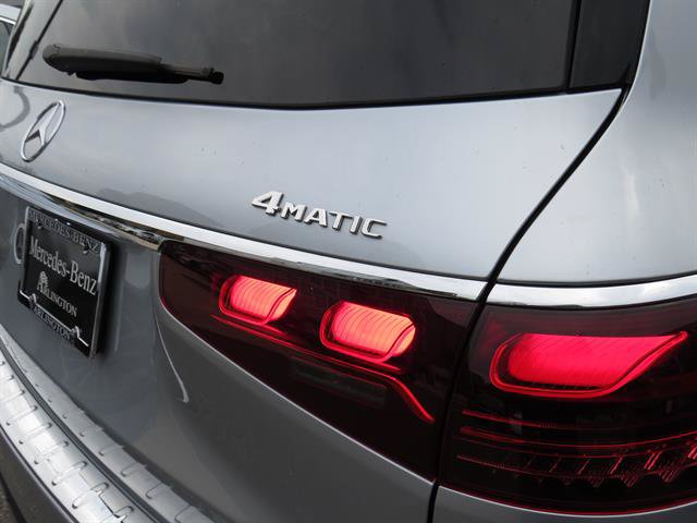 Used 2025 Mercedes-Benz GLS 450 4MATIC w/ AMG Line Exterior image 33