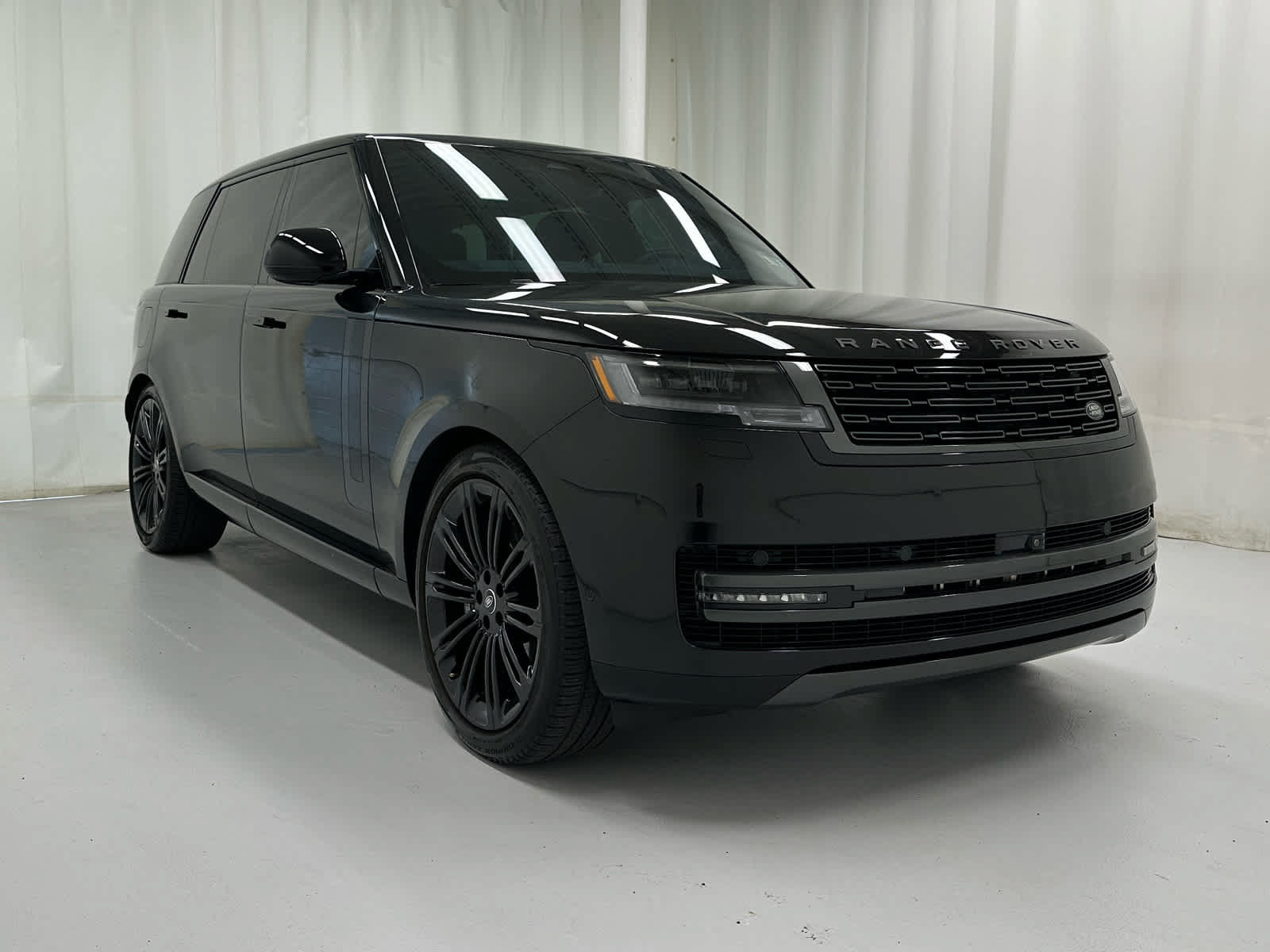 Used 2024 Land Rover Range Rover Long Wheelbase Autobiography