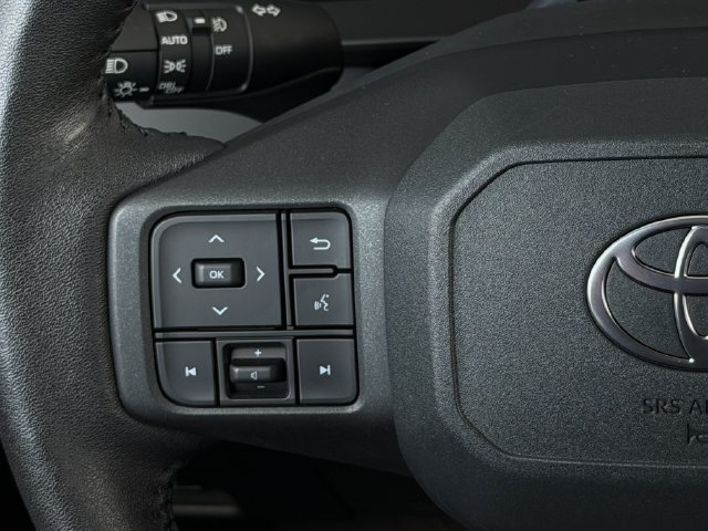 Used 2026 Toyota RAV4 Limited AWD/4WD image 14