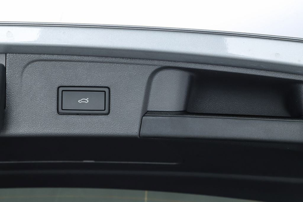 New 2026 Volkswagen Atlas SEL Premium R-Line image 69