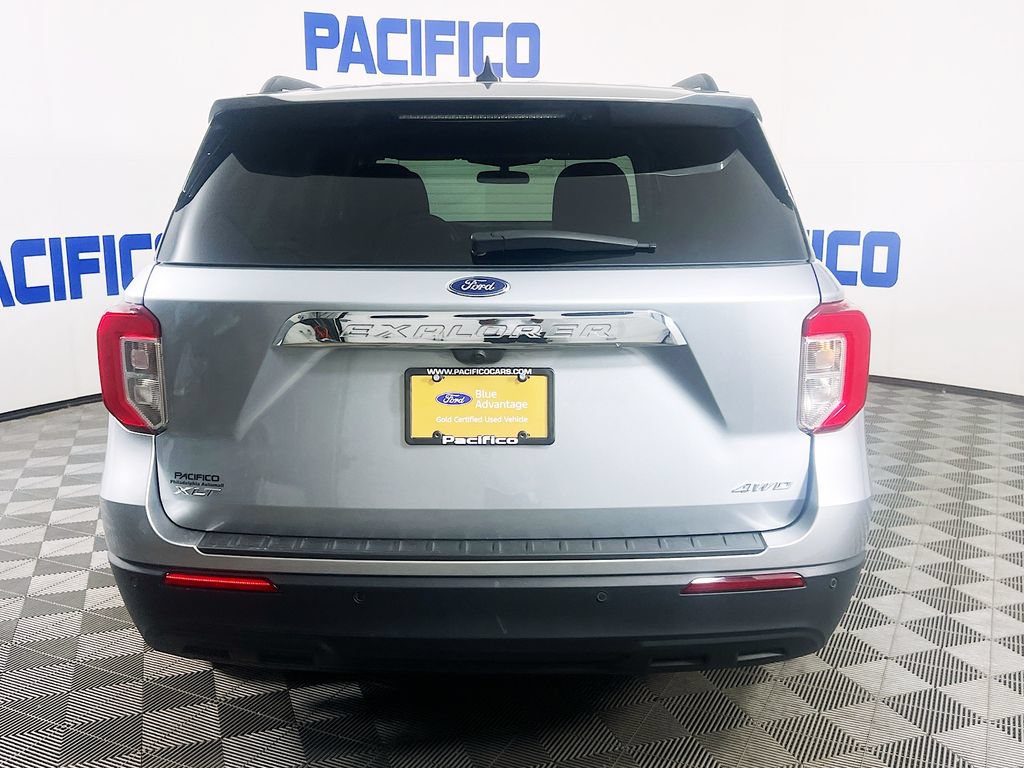Certified 2024 Ford Explorer XLT AWD/4WD image 6