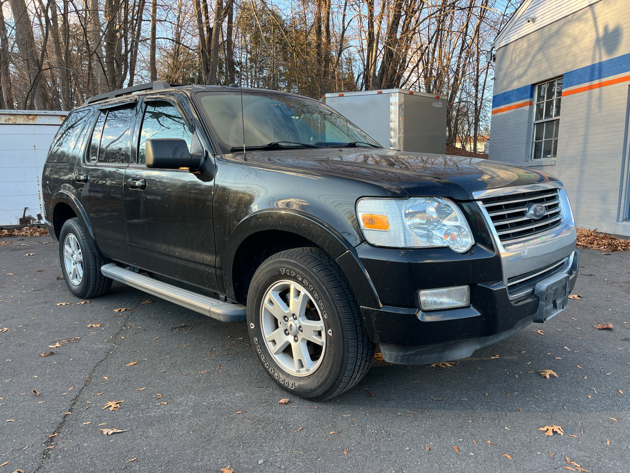 Used 2010 Ford Explorer XLT image 7