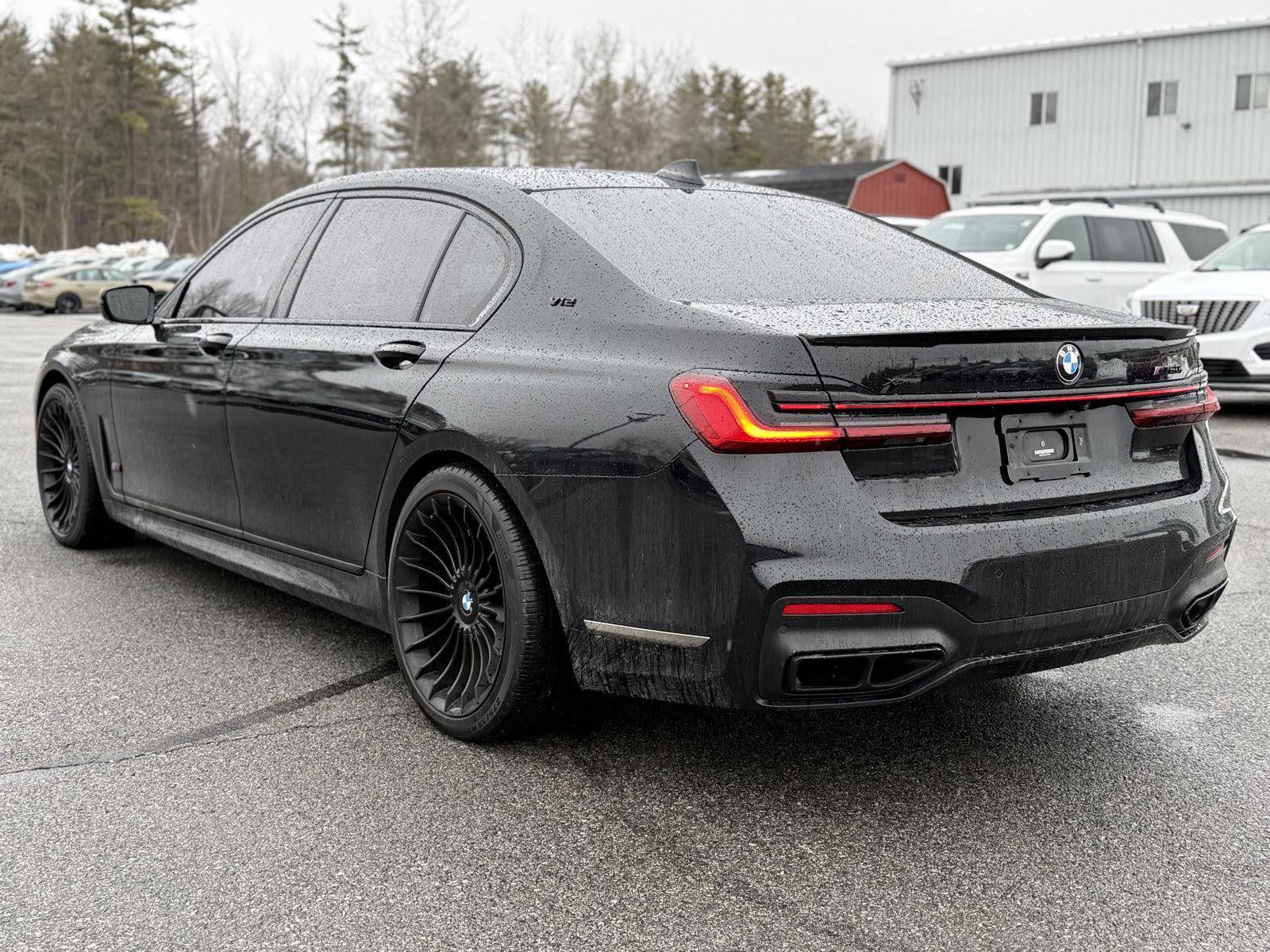 Used 2020 BMW M760i xDrive w/ Luxury Rear Seating Package image 7