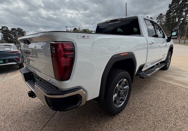 New 2026 GMC Sierra 2500 SLT w/ X31 Off-Road Package AWD/4WD image 8