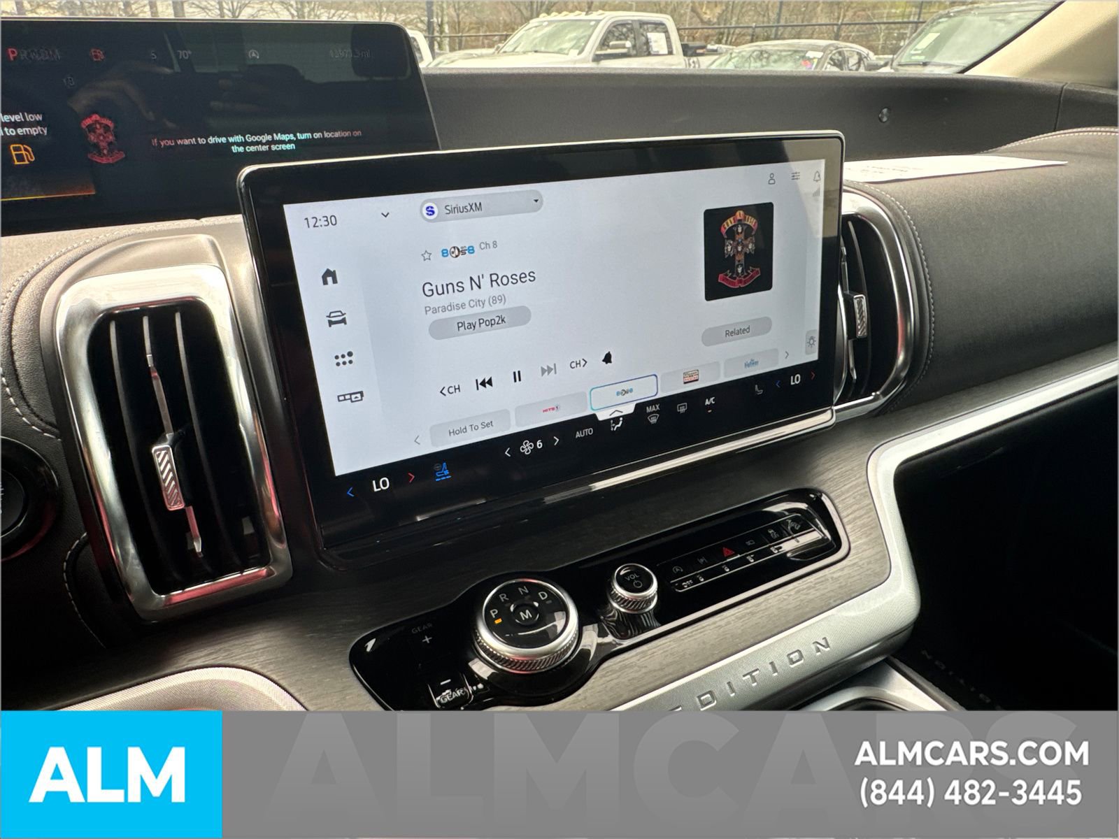 Certified 2025 Ford Expedition Platinum image 35