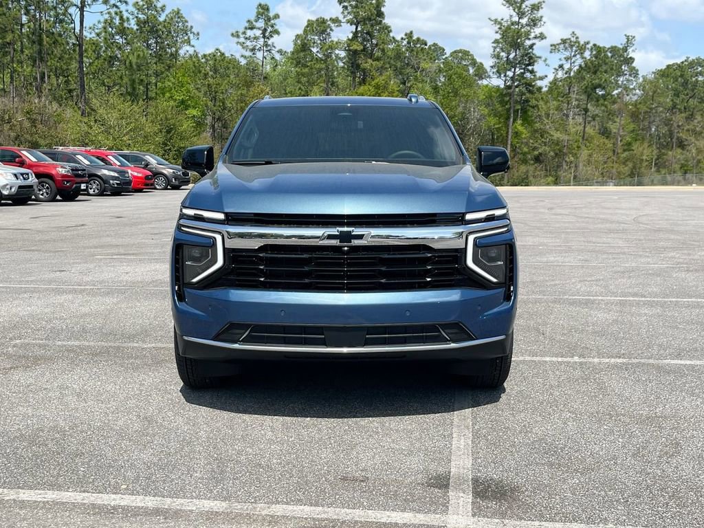 New 2026 Chevrolet Suburban LS w/ LPO, Dark Essentials Package AWD/4WD image 2