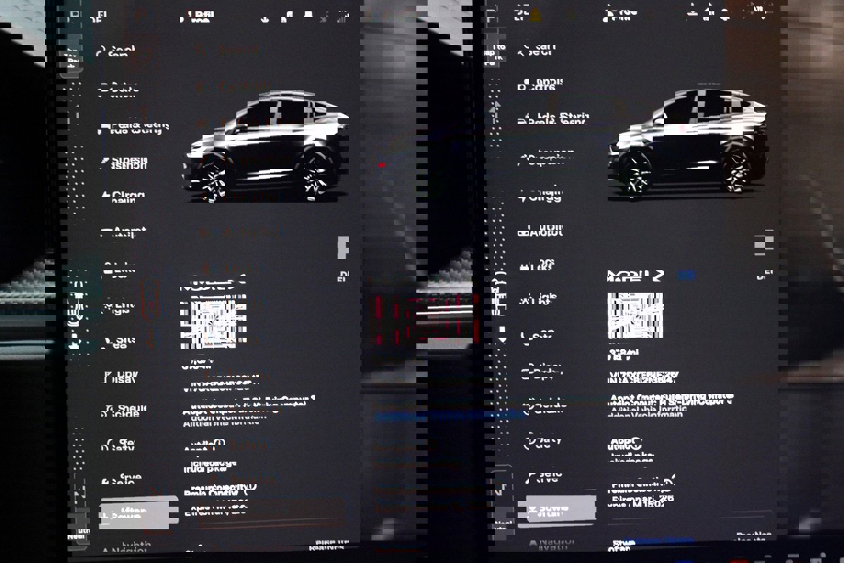 Used 2022 Tesla Model X Plaid image 24