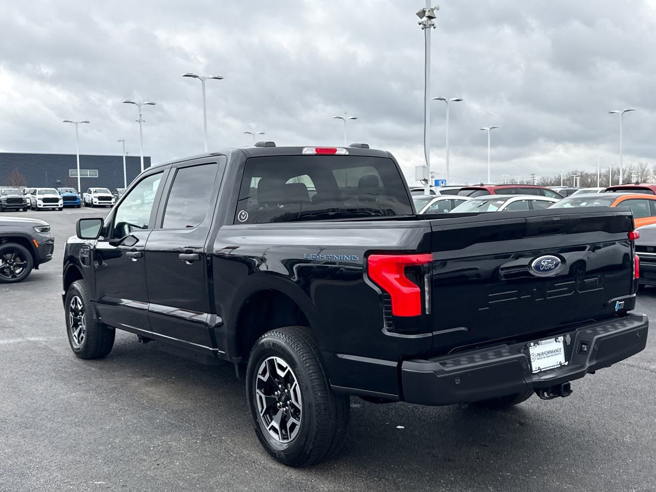 Used 2023 Ford F150 Lightning Pro image 5