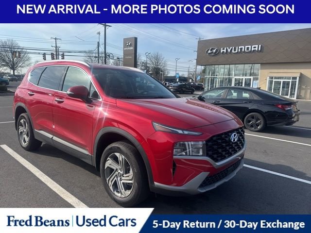 Used 2023 Hyundai Santa Fe SEL image 2