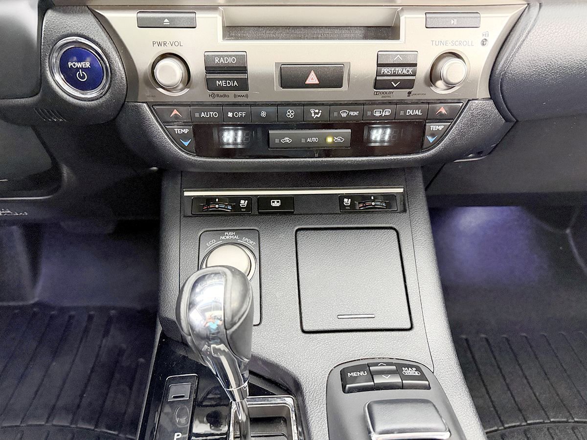 Used 2014 Lexus ES 300h w/ Luxury Package w/Bamboo Trim FWD image 61