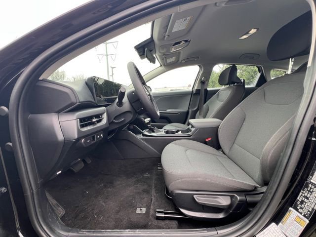 Certified 2025 Kia K4 LXS image 14